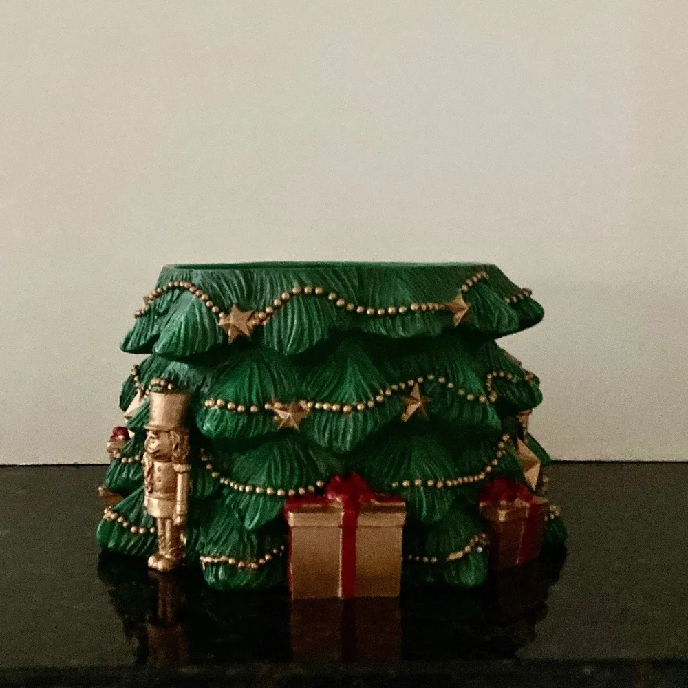HomeWorx by Harry Slatkin Christmas Tree Candle Pedestal/Holder/NEW!!!